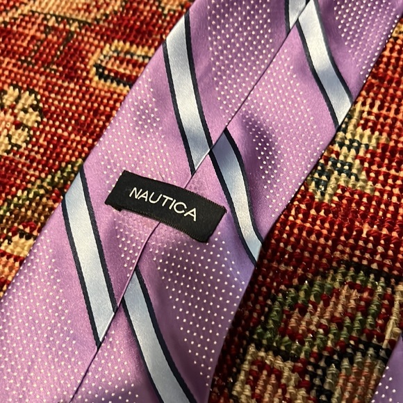 Nautica silk tie, blue and purple.  Buy 2 get 50% off. - Picture 4 of 4
